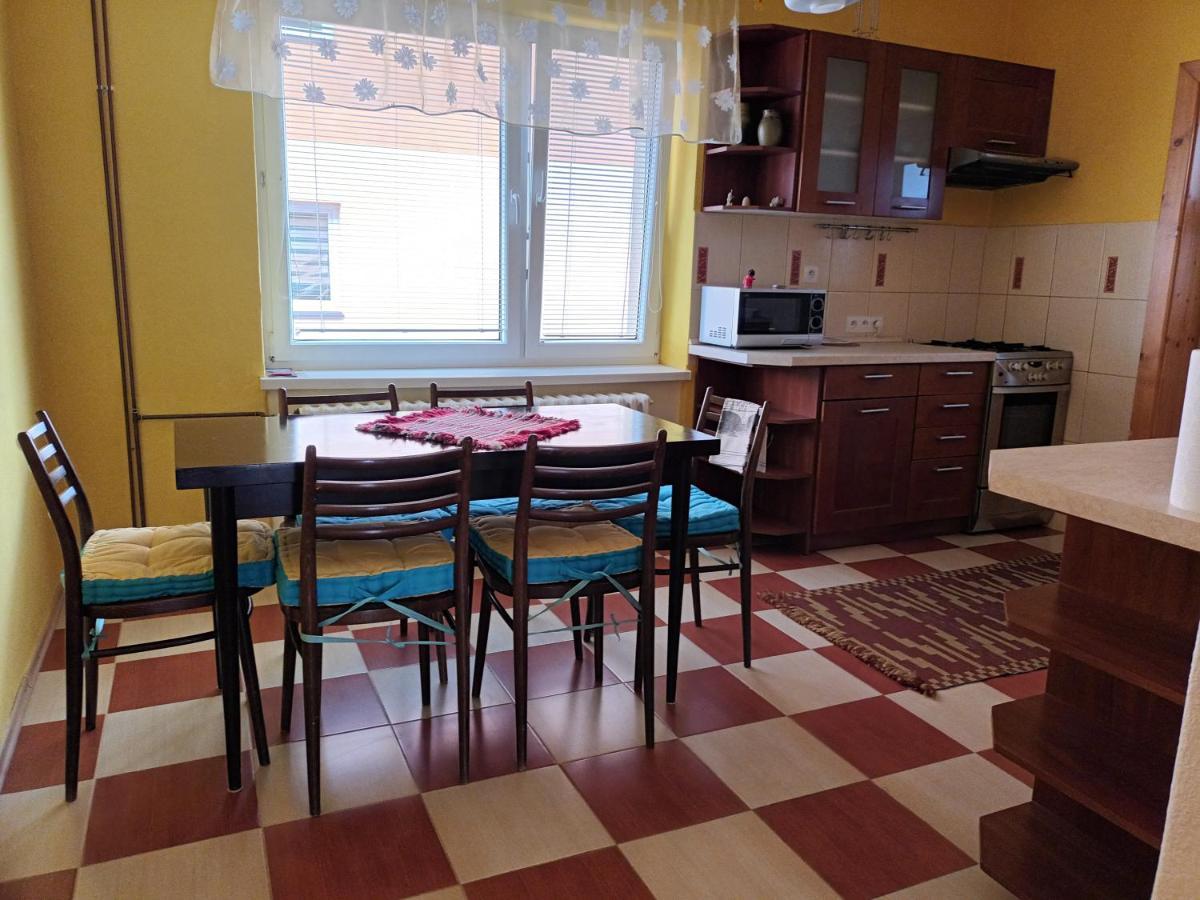 Apartman U Anny Štrba Extérieur photo